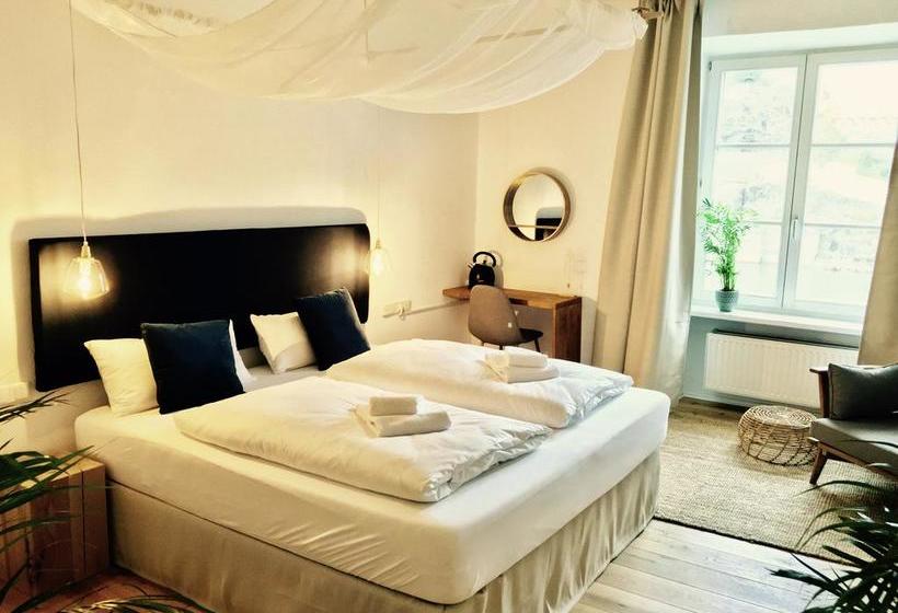 Boutique Hotel Morgentau 13