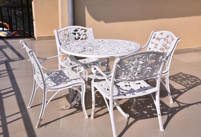 Resort Ashiana Grand Shimla