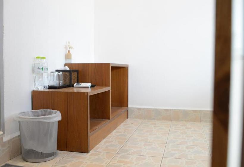 Hotel Jellyfish House 6