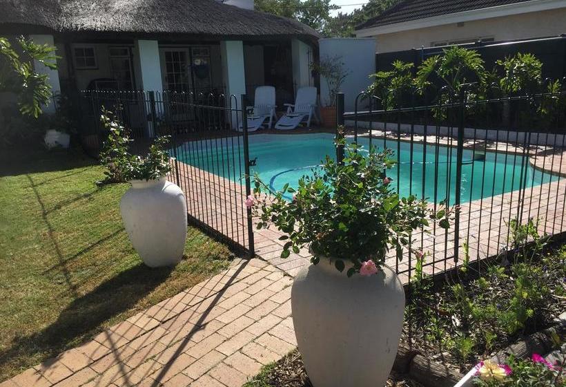 Howards End Manor B&b 1