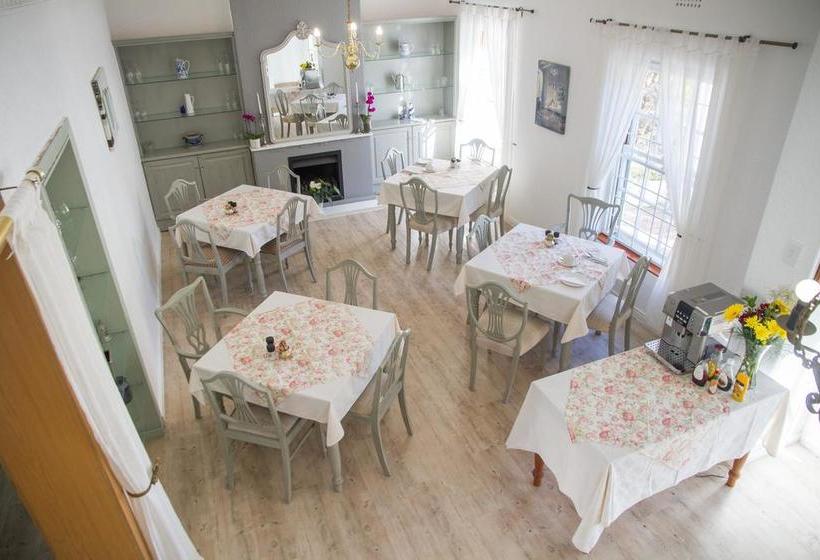 Howards End Manor B&b 15