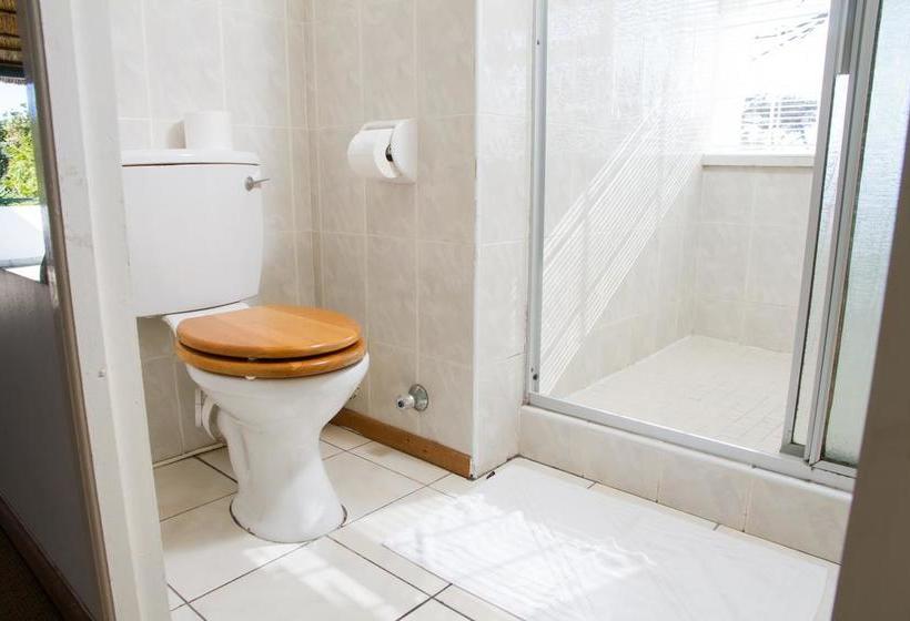 Howards End Manor B&b 18