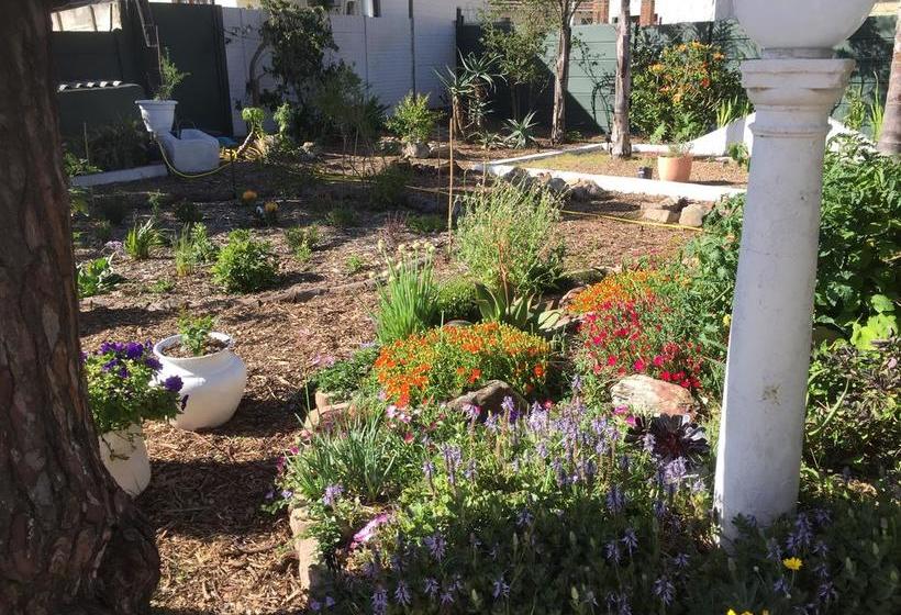 Howards End Manor B&b 2