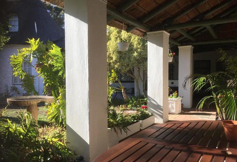 Howards End Manor B&b 4