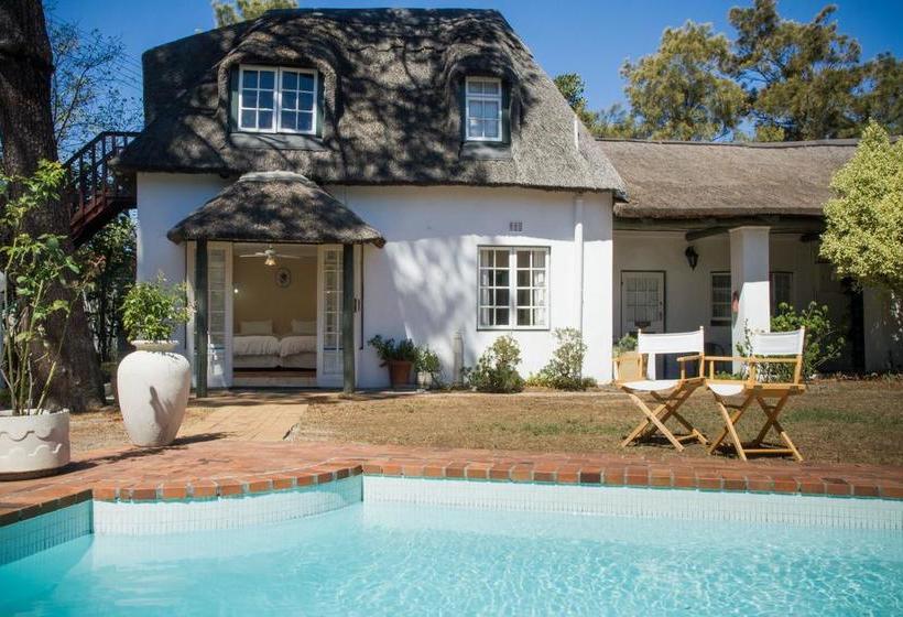 Howards End Manor B&b 6