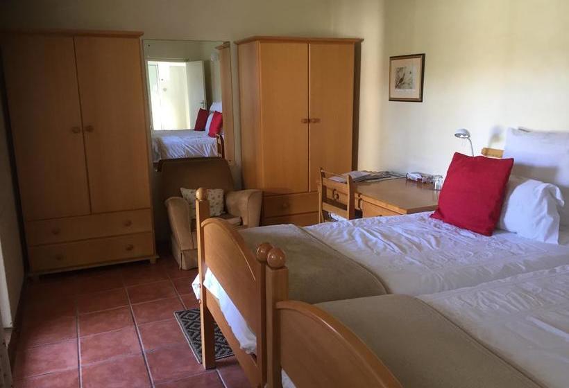 Howards End Manor B&b 7