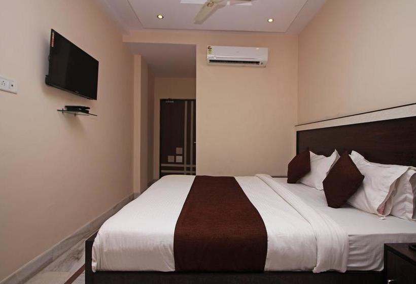 Oyo 6545 Hotel Kanhiya 3