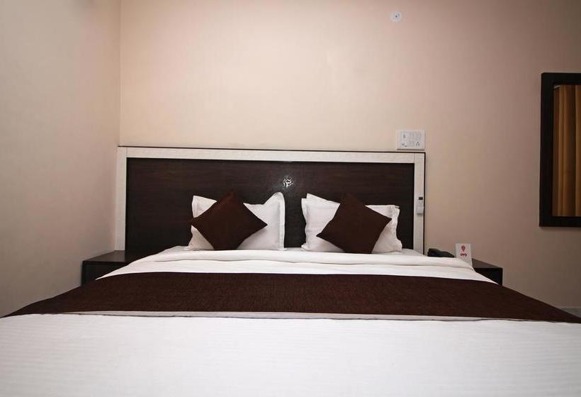 Oyo 6545 Hotel Kanhiya 9