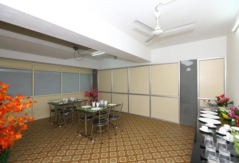 Hotel Oyo 9260 Olive Castles Inn 5