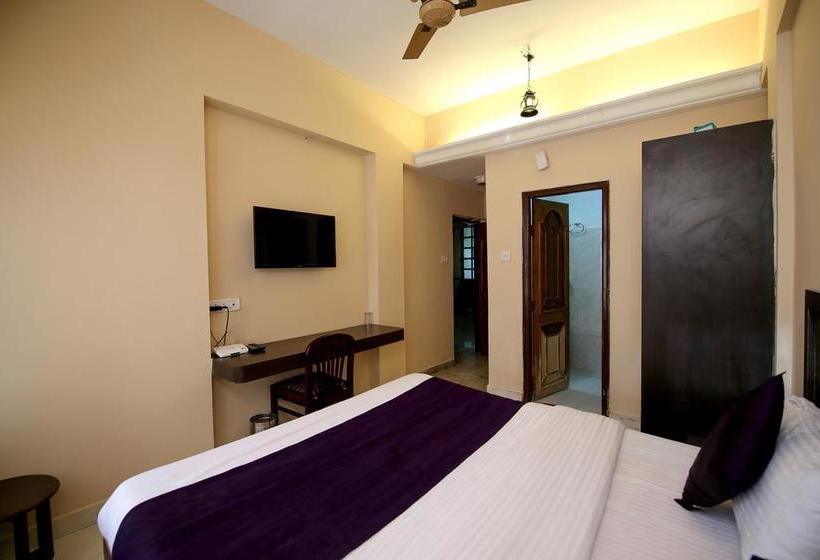 Oyo 9305 Hotel Dwarika Inn 16