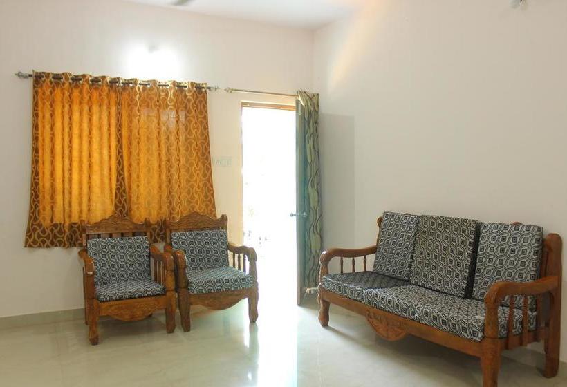 Hotel Oyo 9174 3bhk Kfc Calangute 11