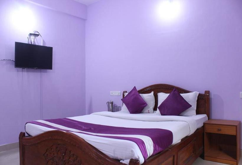 Hotel Oyo 9174 3bhk Kfc Calangute 2