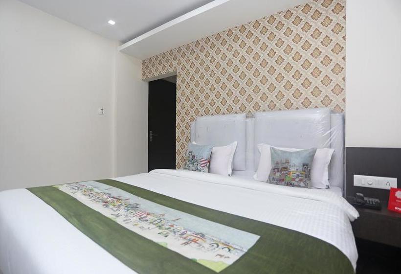 Oyo 9344 Hotel Gangotri 17