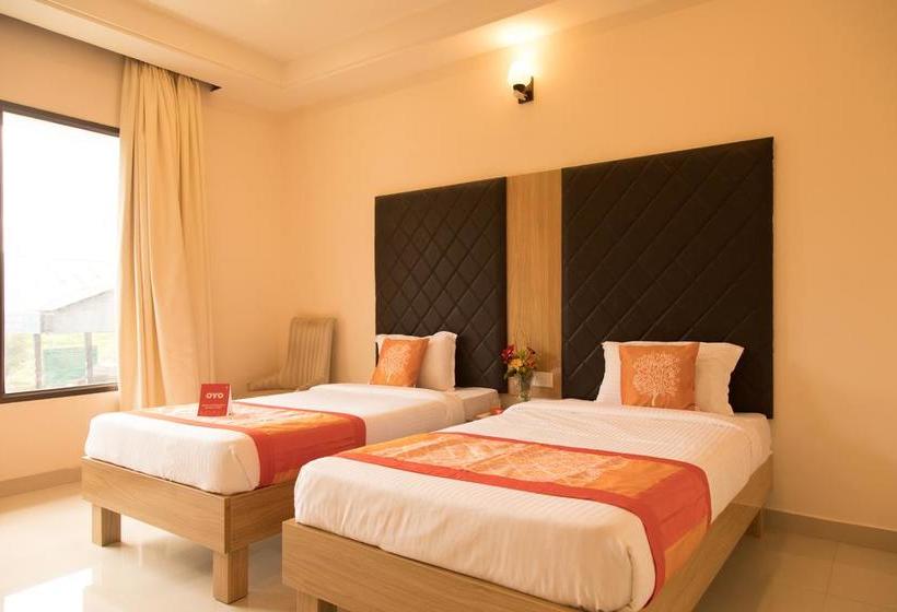 Hotel Oyo Flagship Wadi 18