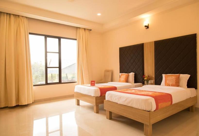 Hotel Oyo Flagship Wadi 9