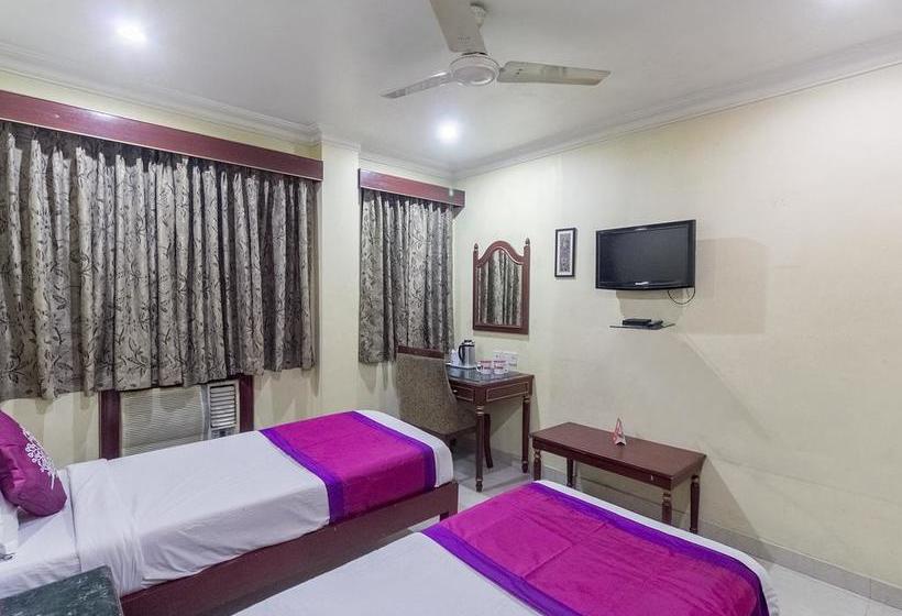 Oyo 7786 Hotel Monsoon Palace 15