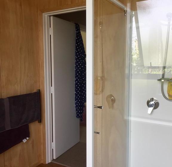 Kaniere Bridge B&b 16