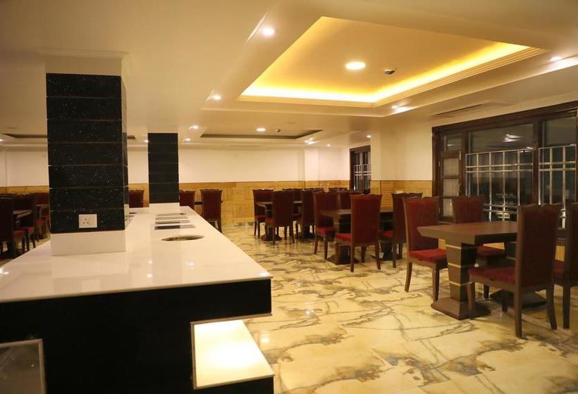 Hotel The Grand White By Parfait Shimla Himachal Pradesh