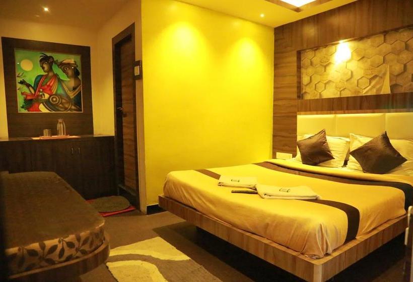 Hotel Adarsh International 3