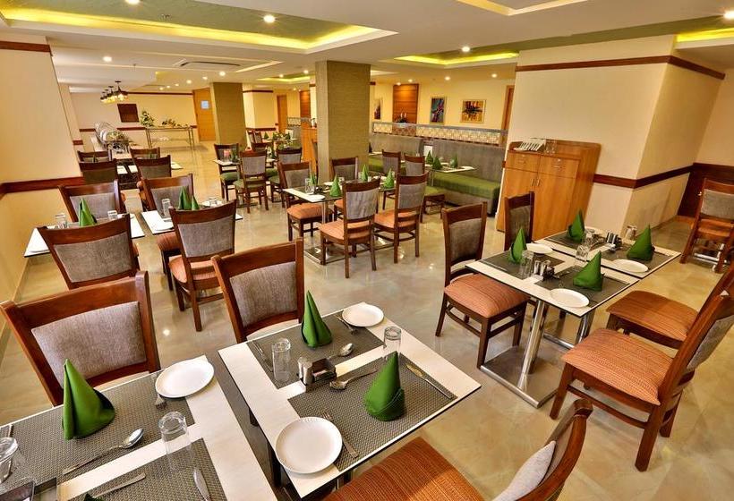 Hotel Starlit Suites 11