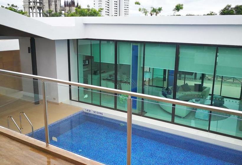 Hotel White Sand Beach Residences & Pool Villas 10