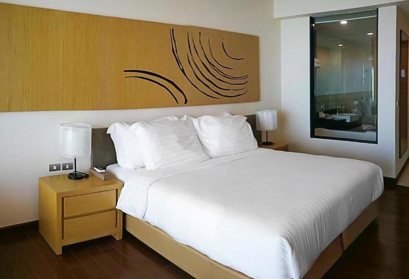 Hotel White Sand Beach Residences & Pool Villas 12