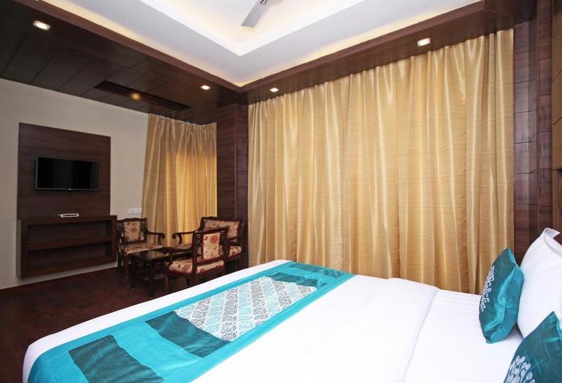 Hotel Oyo Premium 093 Near St George College 18