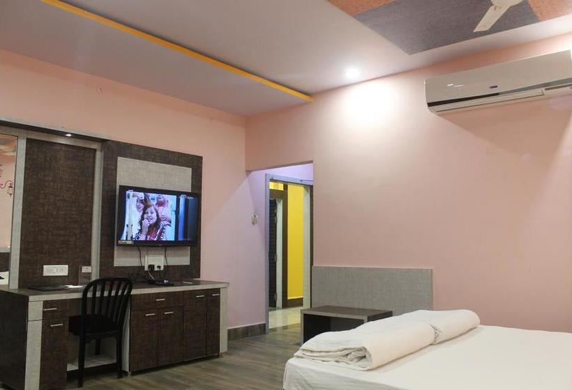 Hotel Kwality Inn 12