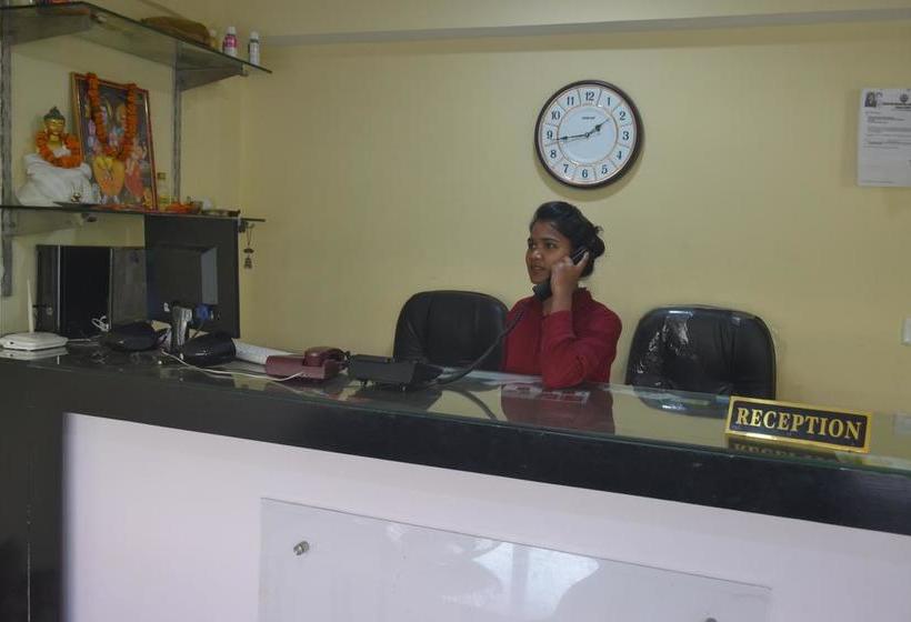 Hotel October Sky 11