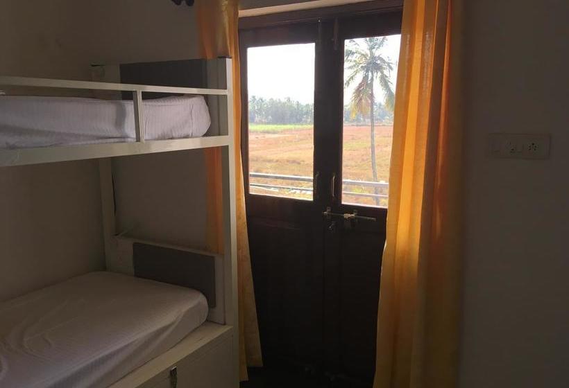 Hostel Bootstart Colive 20