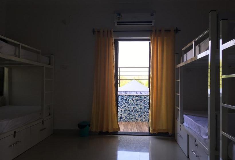 Hostel Bootstart Colive 8