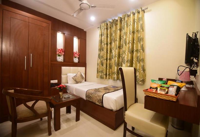 Hotel Varanasi Inn 6