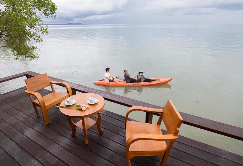 Bed and Breakfast Goodview Seafood & Resort 6