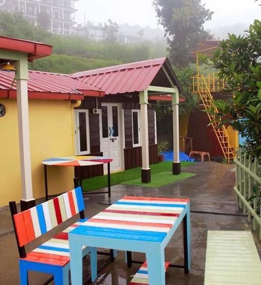 Resort Great Barbet Birding Lodge & Sundown Café Pangot 19