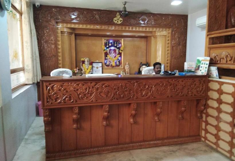 Hotel Sivamurugan 15