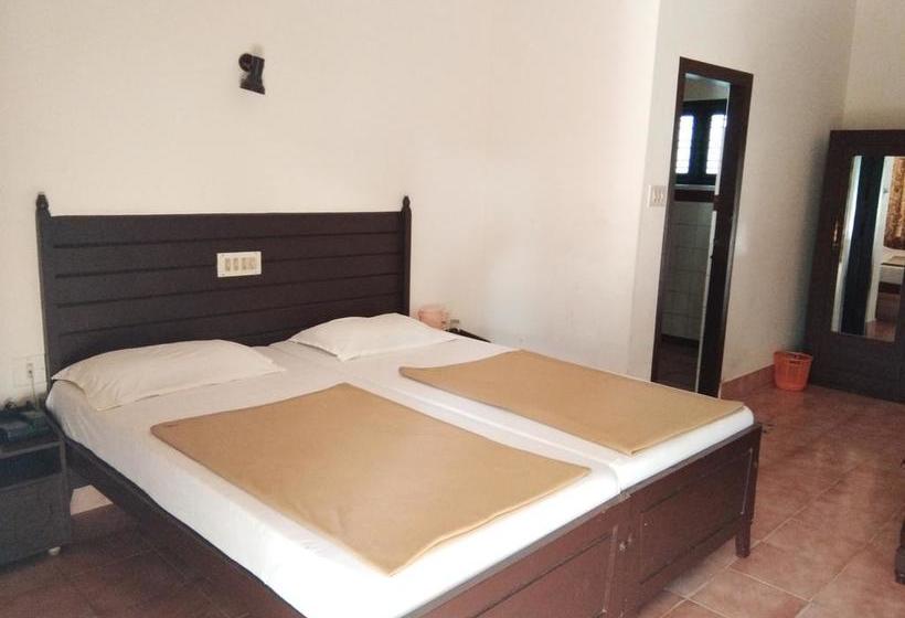 Hotel Highrange Residency 6