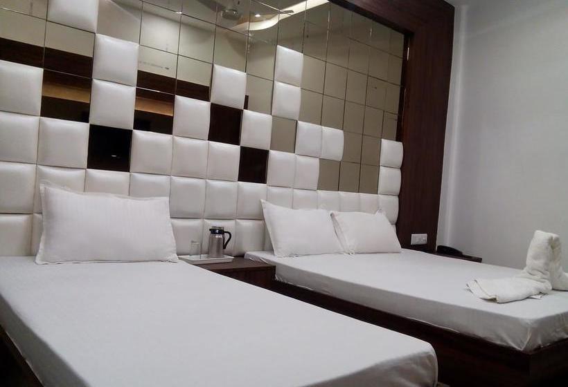 Hotel Shree Anand Dham 11