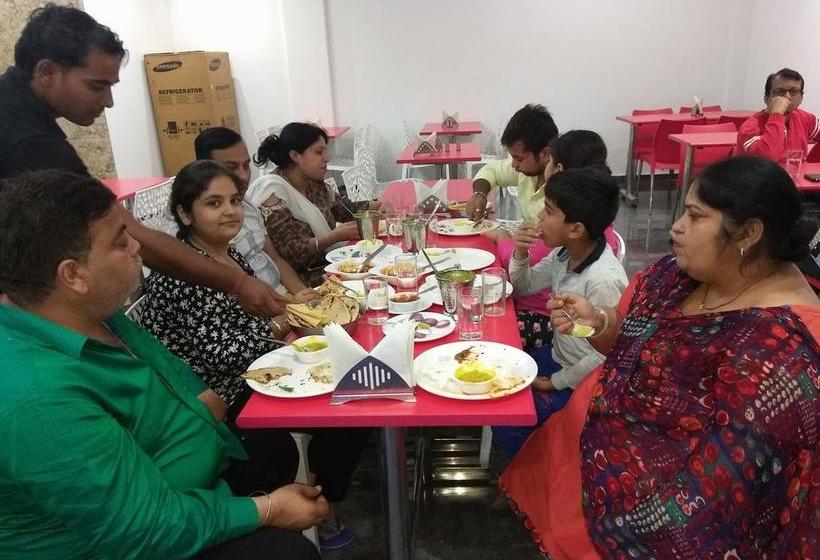 Hotel Shree Anand Dham 13