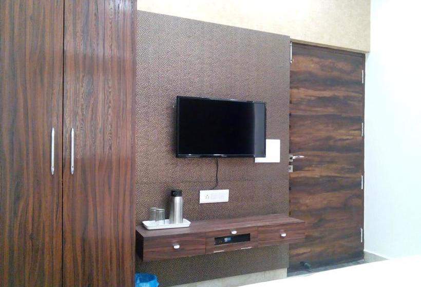 Hotel Shree Anand Dham 19