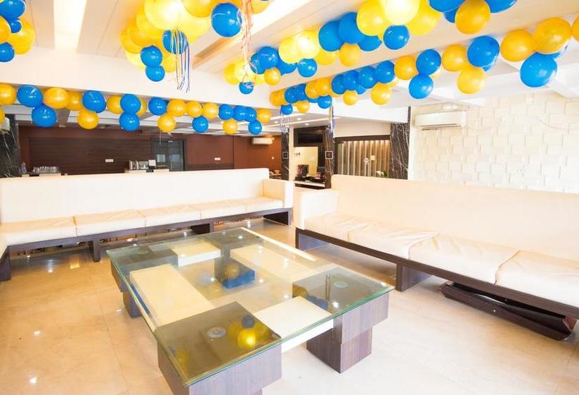 Hotel Treebo King S Court 15