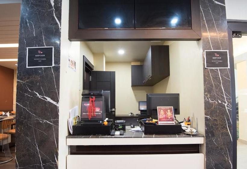 Hotel Treebo King S Court 5