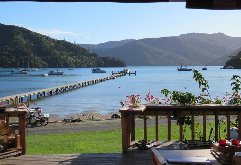 Waterfront Bed And Breakfast 2