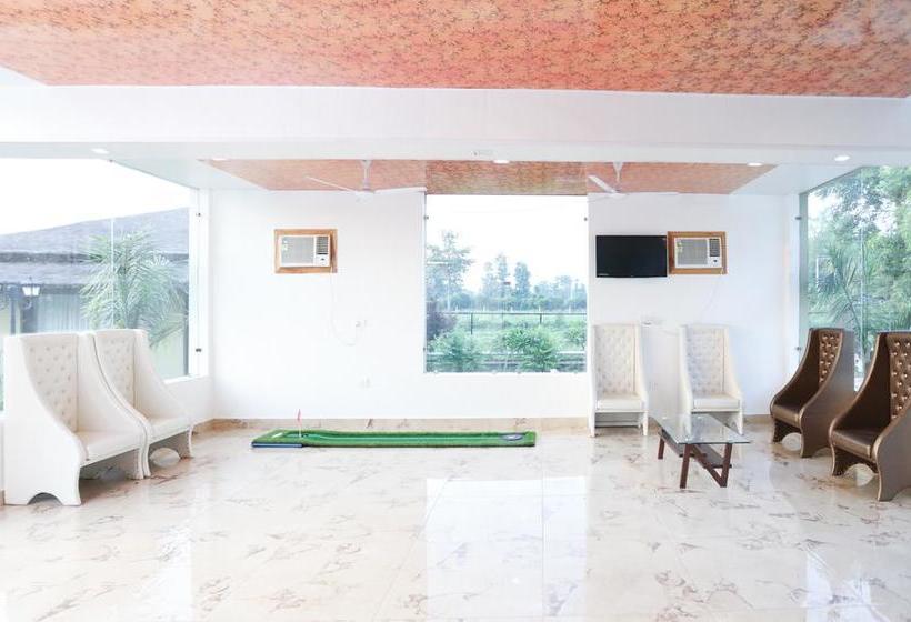 Treebo The Tigers Pug Mark Resort 14