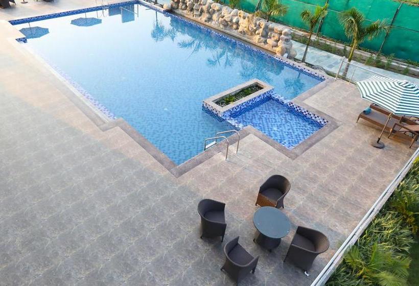 Treebo The Tigers Pug Mark Resort 2