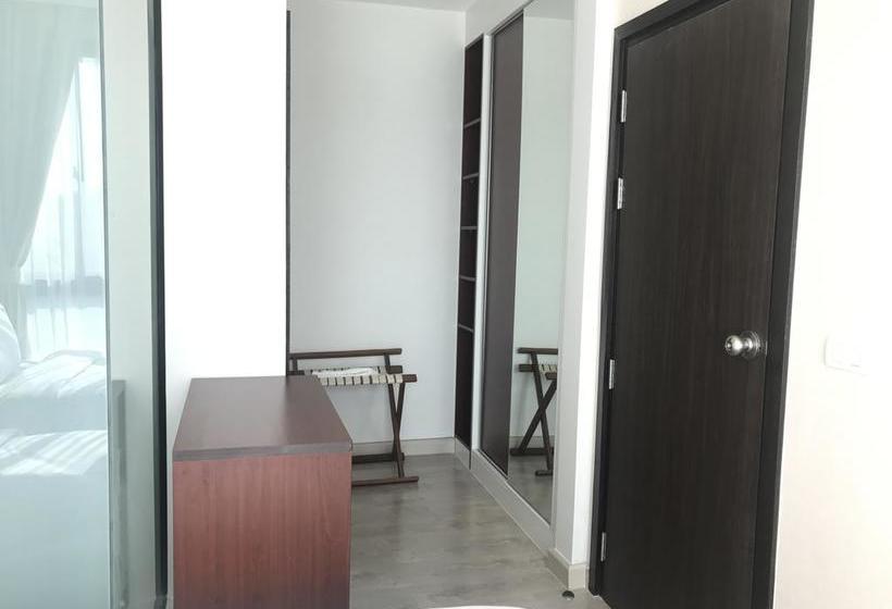 Hotel Royal Lee The Terminal By Cullinan R 15