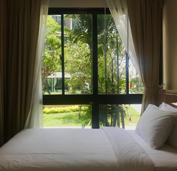 Hotel Royal Lee The Terminal By Cullinan R 16