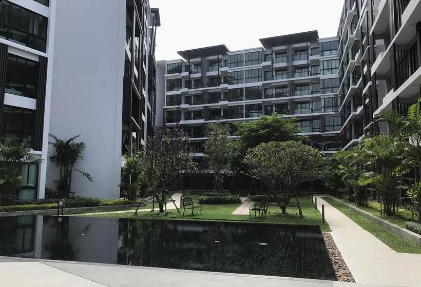 Hotel Royal Lee The Terminal By Cullinan R 4