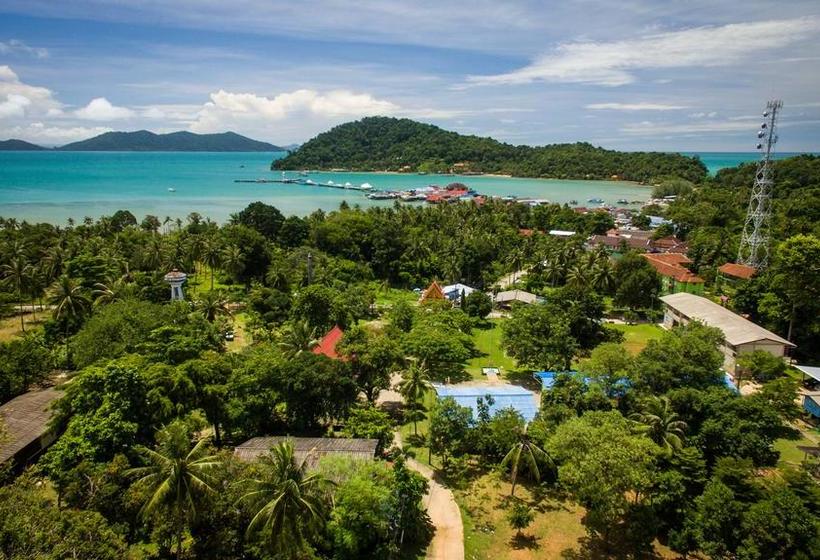 Alysias Spring Resort 19