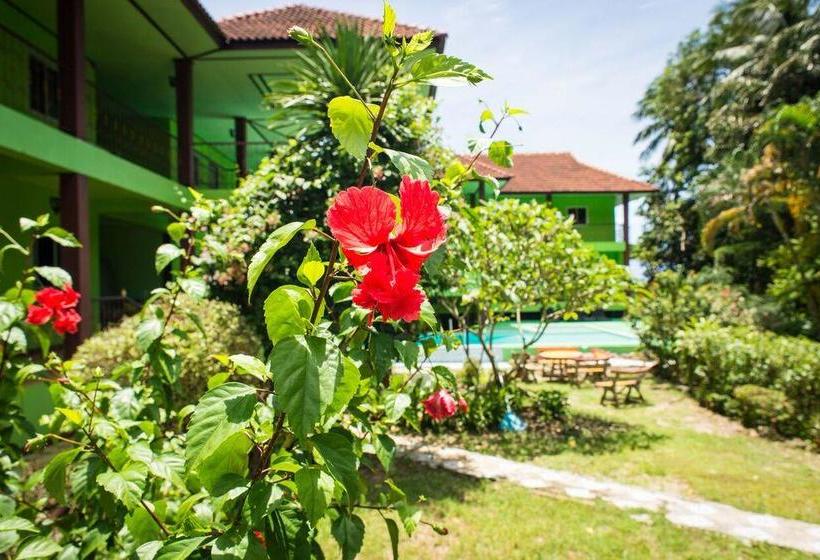 Alysias Spring Resort 7