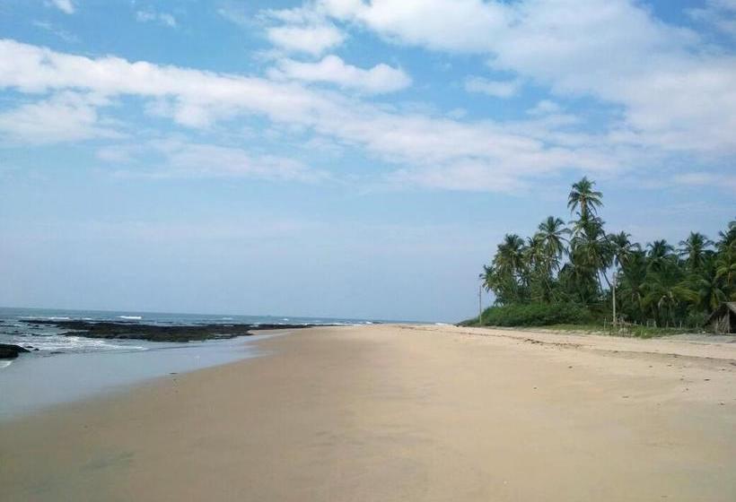 Samant Beach Resort 11